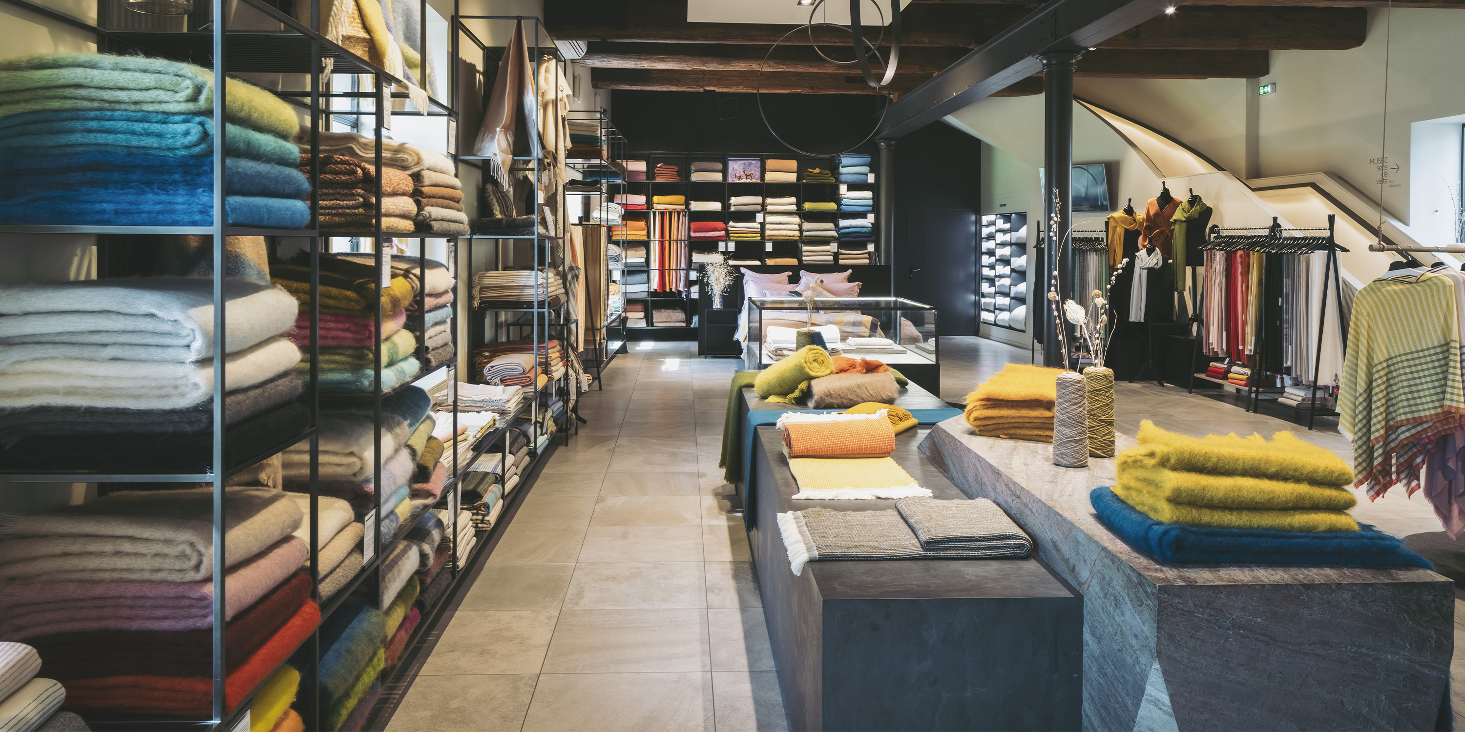 Boutique Brun de Vian-Tiran à L’Isle-sur-la-Sorgue